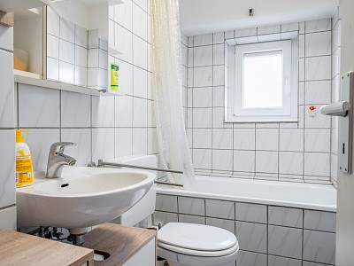 Bad / WC
